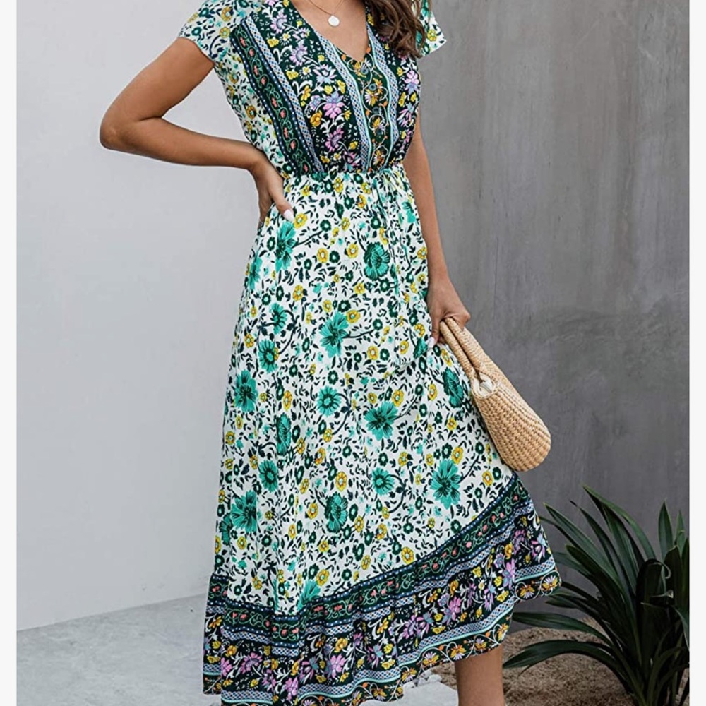 NWT Bohemian Casual Short Sleeve Floral Print Maxi Dress
